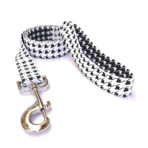 HOUNDSTOOTH BLACK AND WHITE COLLAR LEASH SET